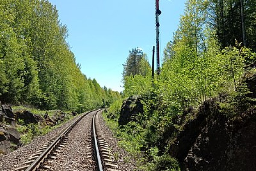 Еще 29 остановочных пунктов Свердловской железной дороги получили уникальные имена