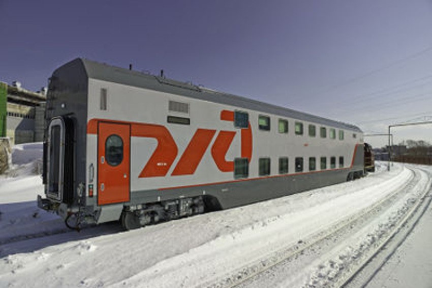 Тактовое движение электропоездов запустили по маршруту Ораниенбаум – Санкт-Петербург