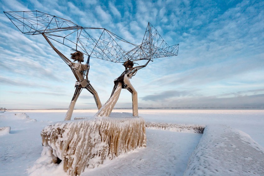 Часть пригородных поездов Красноярской железной дороги будет курсировать по измененному расписанию до 8 августа