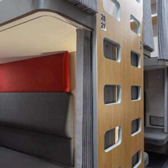 Спрос на услугу хранения вещей в новых автоматических камерах на вокзалах Восточно-Сибирской магистрали вырос на 18%