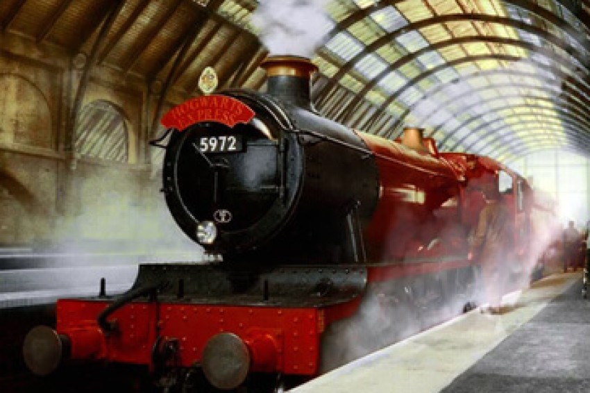 На летний сезон Свердловская железная дорога вводит дополнительную остановку на о. п. Якшина для пригородных поездов Егоршино – Тавда