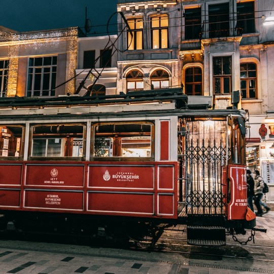 Более 60 нарушений водителями правил дорожного движения при пересечении железнодорожных переездов зафиксировано на Южно-Уральской магистрали