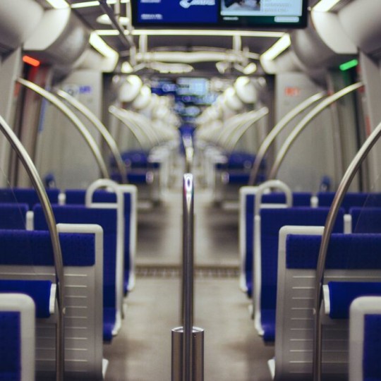 В 2024 году пассажирам вернули почти 5,7 тыс. вещей, забытых в уральских поездах дальнего следования