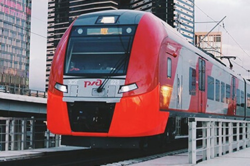 Для борьбы с последствиями ледяного дождя на Мосузле задействовано более 1,5 тыс. железнодорожников