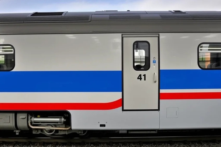 Расписание дальнего следования поездов в Орловской области перенесено на запасной путь